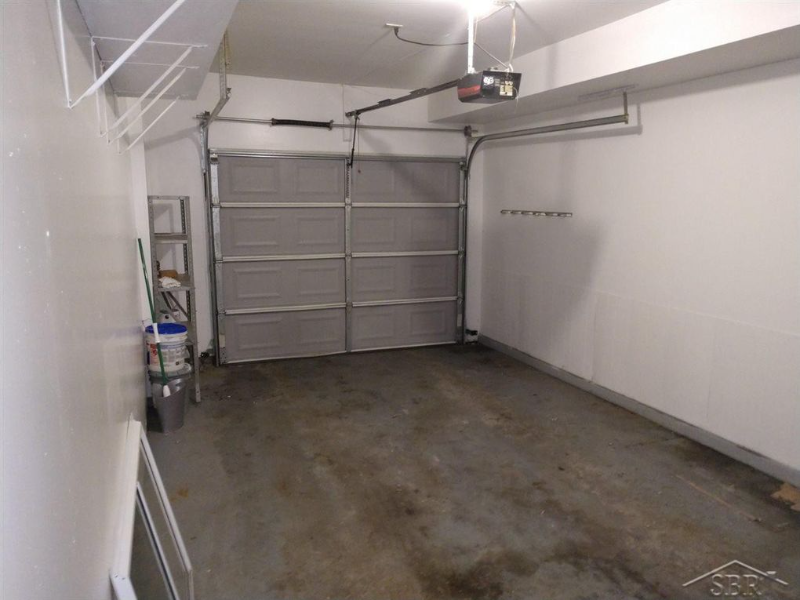 1575 Bryn Mawr Pl #2 - Photo 3 of 11