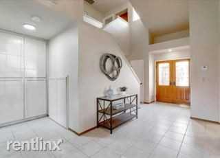 3201 Lake Garda Dr - Photo 3 of 38