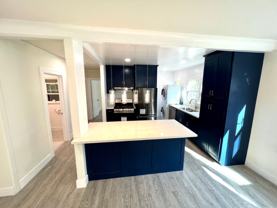 855 W 43rd Pl - Photo 1 of 1