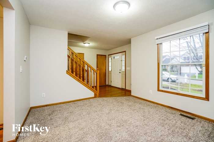 7352 Lavender Ln - Photo 2 of 15