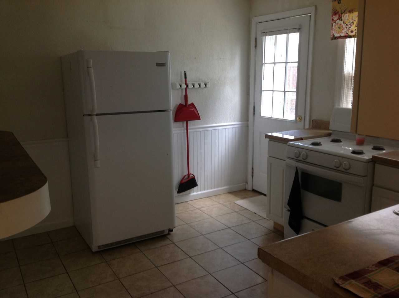 1508 W Ocean View Ave #2 - Photo 5 of 14