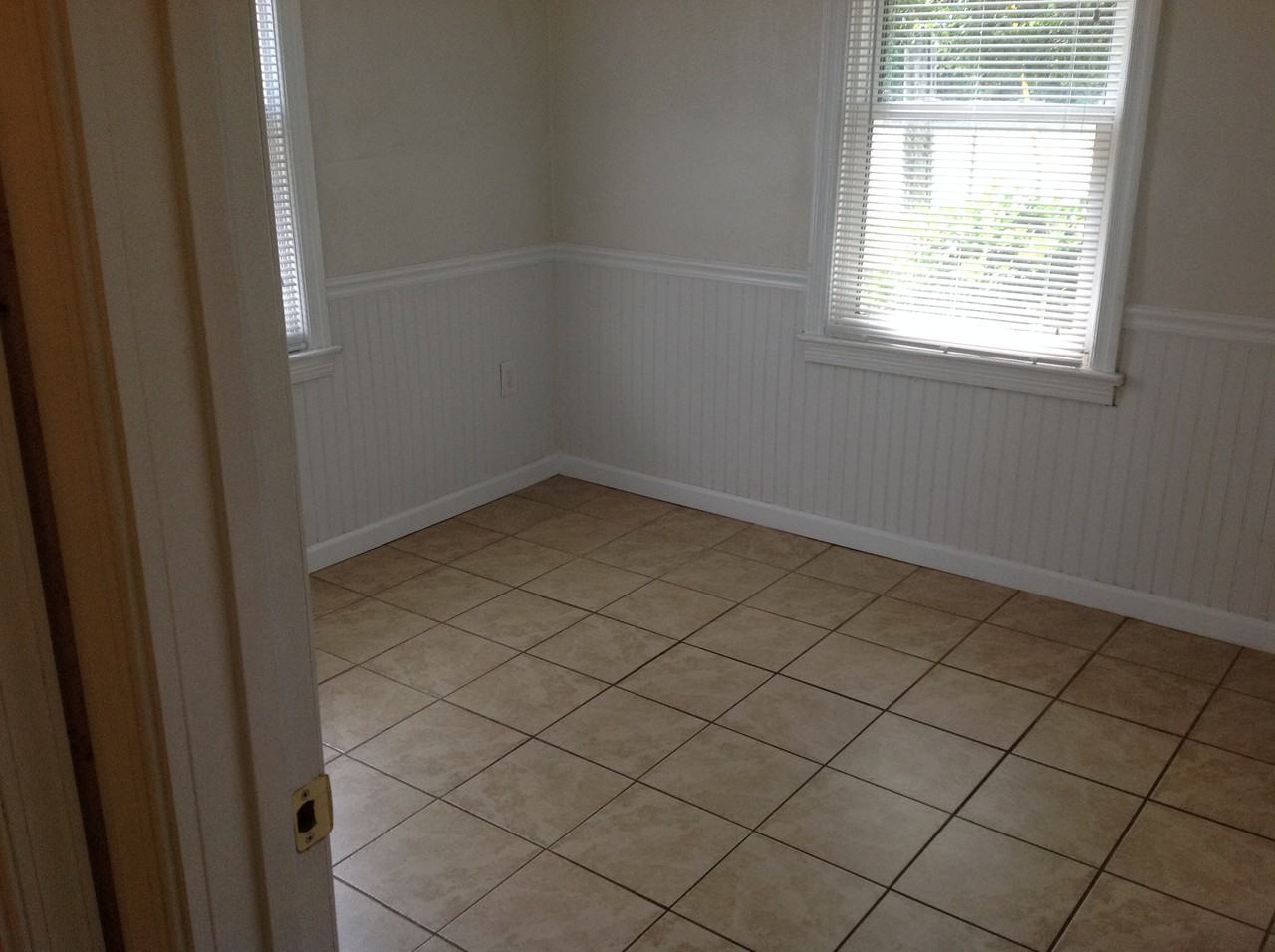 1508 W Ocean View Ave #2 - Photo 6 of 14