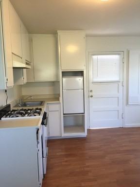 308 Talbot Ave - Photo 3 of 10