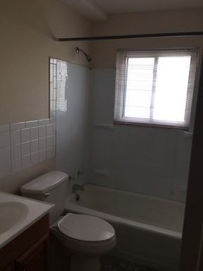 1750 Jennifer Rd - Photo 2 of 5