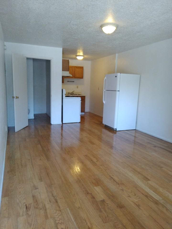 9656 4th St NW - Photo 3 of 8