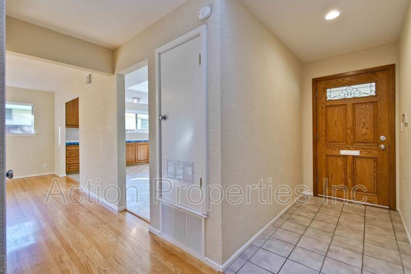 1602 Quail Ave - Photo 3 of 40