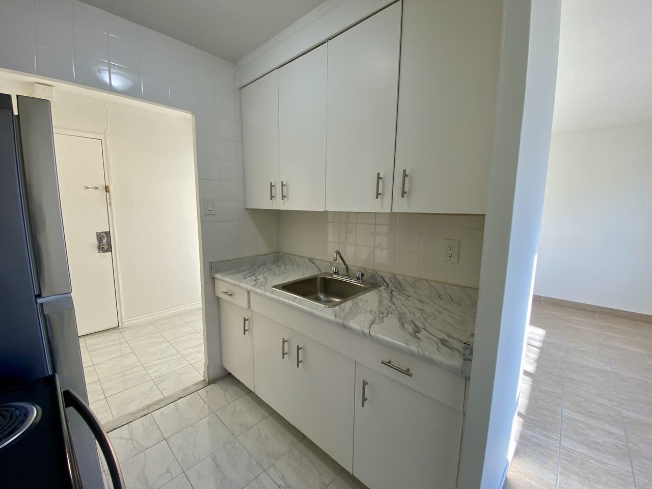 1605 Jane Street #105