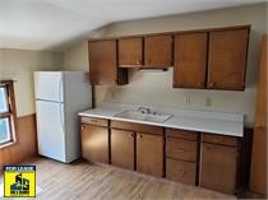 featured image of 503 N Center St #2