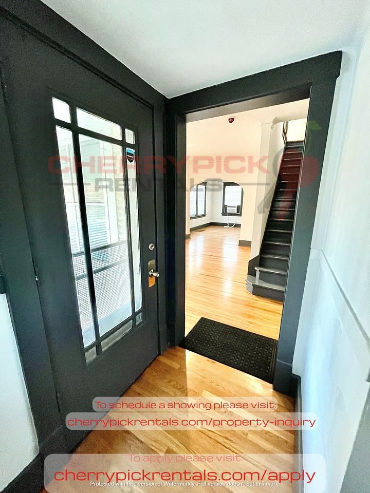 330 North 35th Avenue - Photo 2 of 10