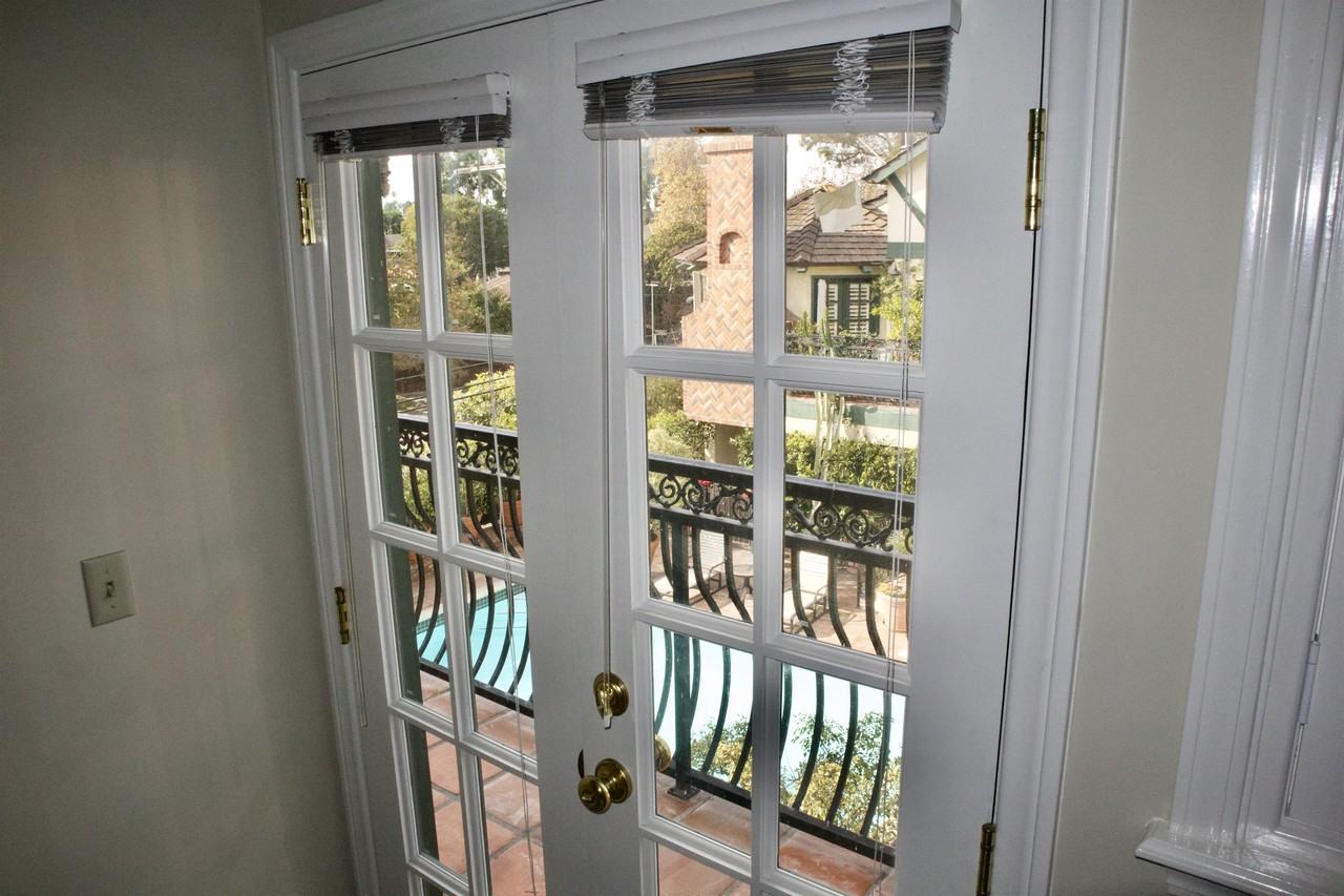 6010 S Pacific Coast Hwy #11 - Photo 7 of 27