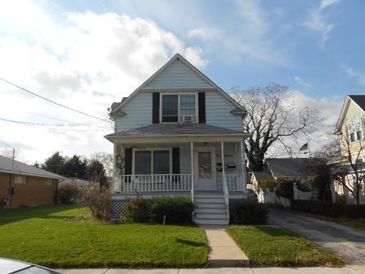 218 N Hunter St #1 - Photo 2 of 17