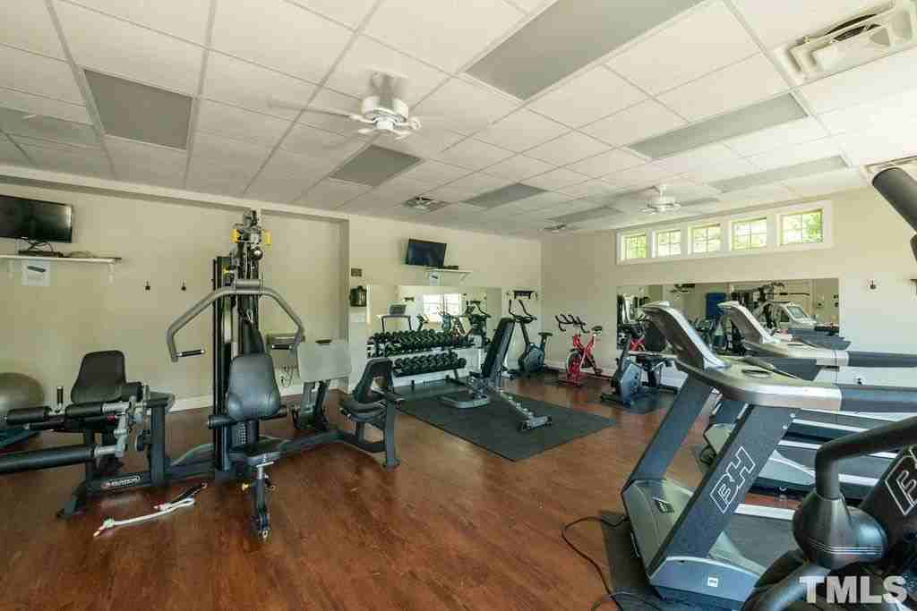 13 Pilatus Dr - Photo 7 of 7