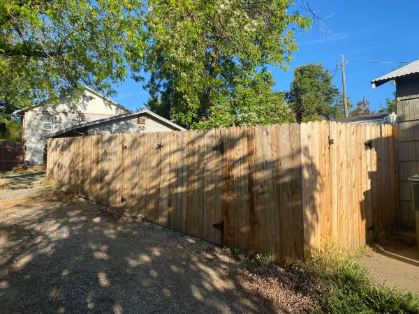 419 Church St - Photo 3 of 9