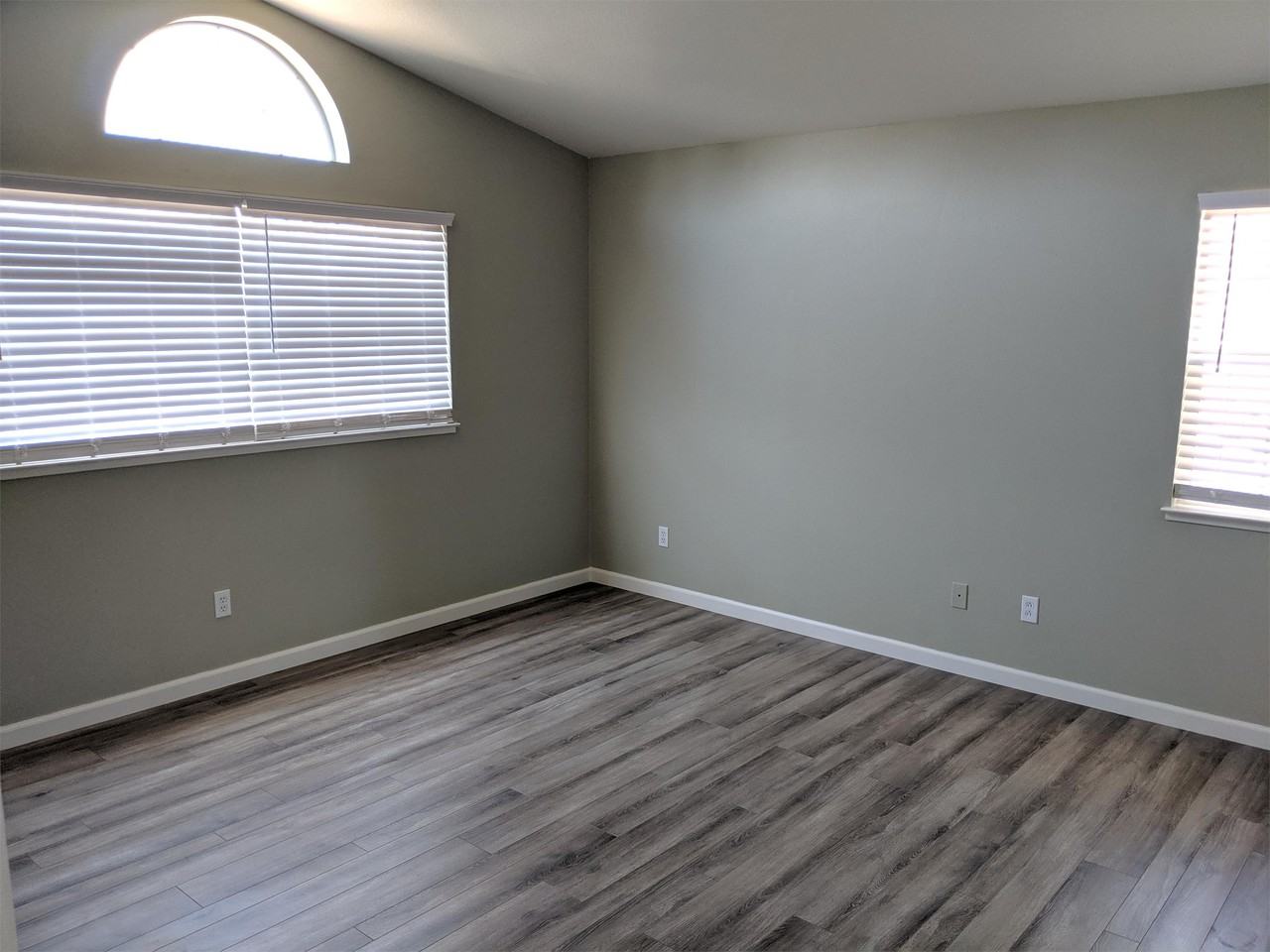 5443 Andromeda Cir #1 - Photo 2 of 27