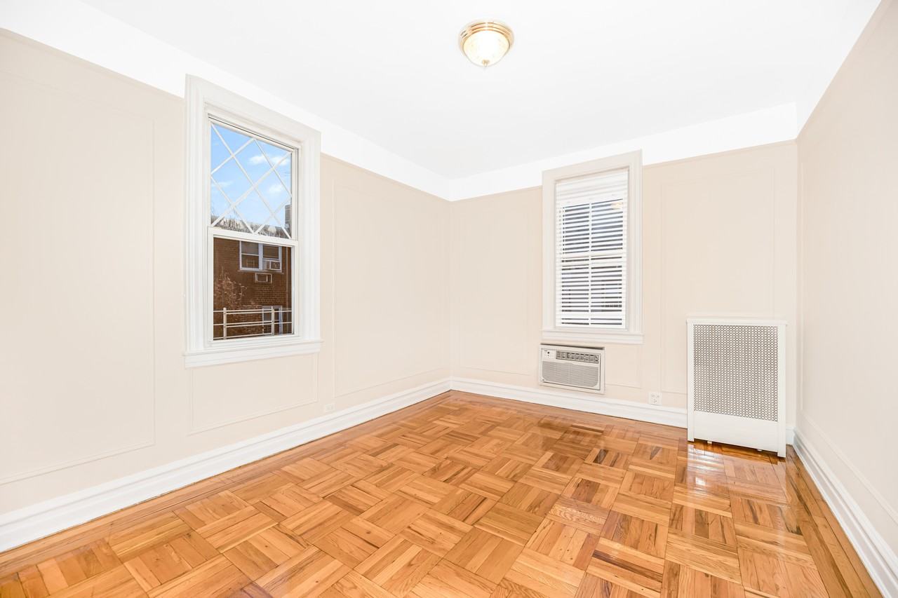 3409 Corlear Ave #2 - Photo 3 of 12