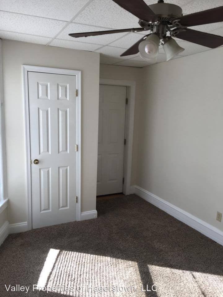 200-204 W Third St - Photo 3 of 15