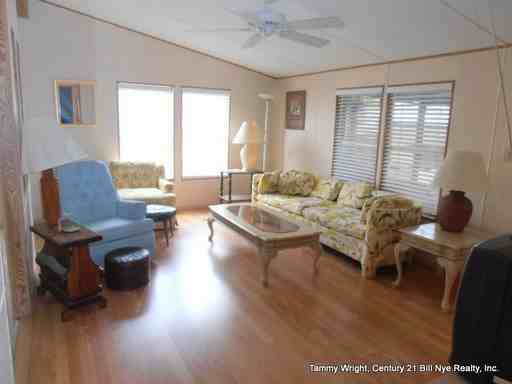 3849 Kim Dr - Photo 2 of 9