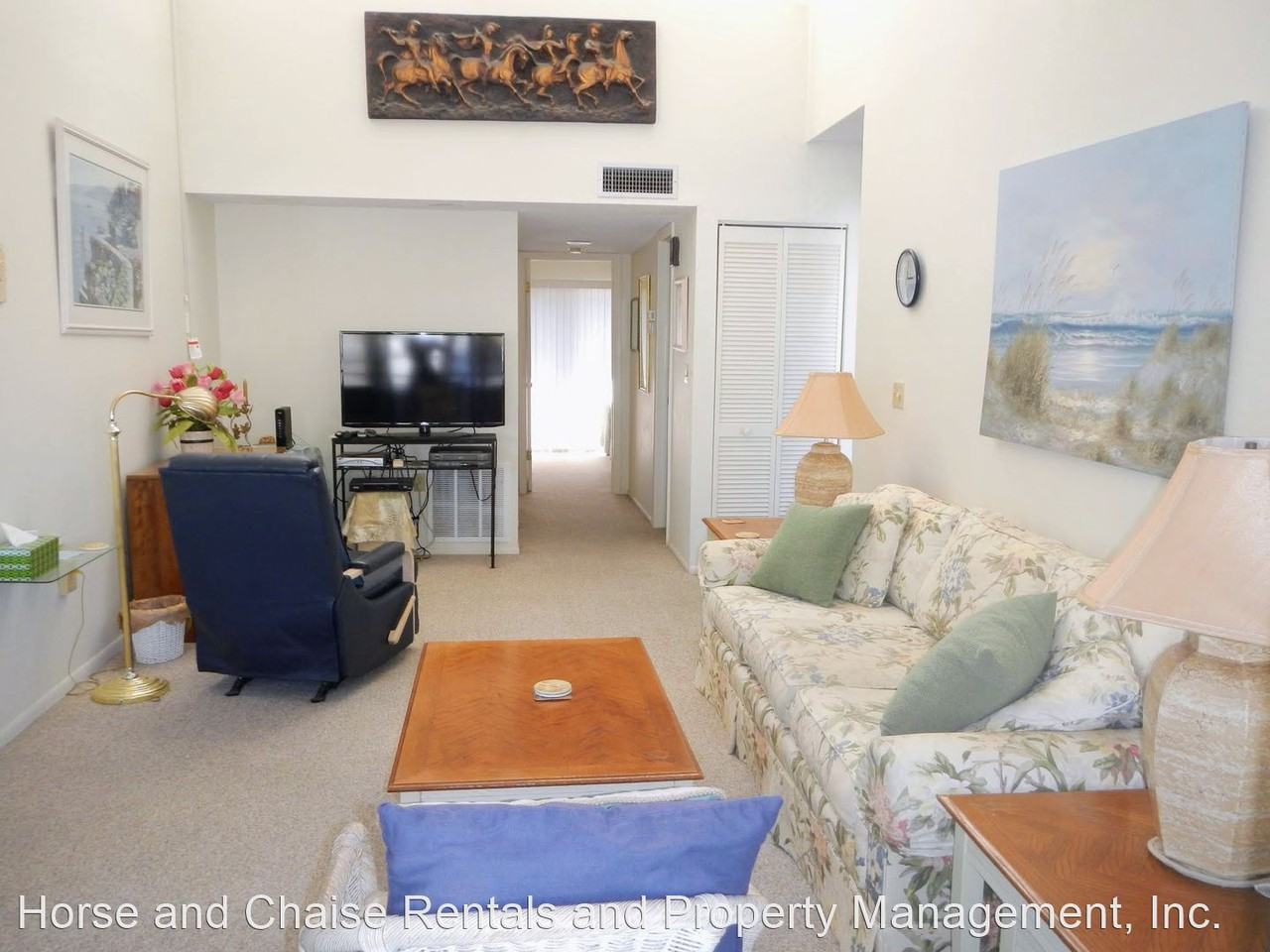 1555 Tarpon Center Dr., IW-261 Bahia Vista - Photo 2 of 13