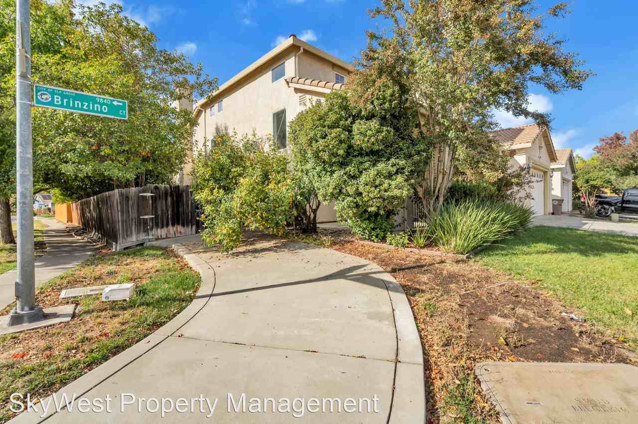 9838 Brinzino Ct - Photo 2 of 50