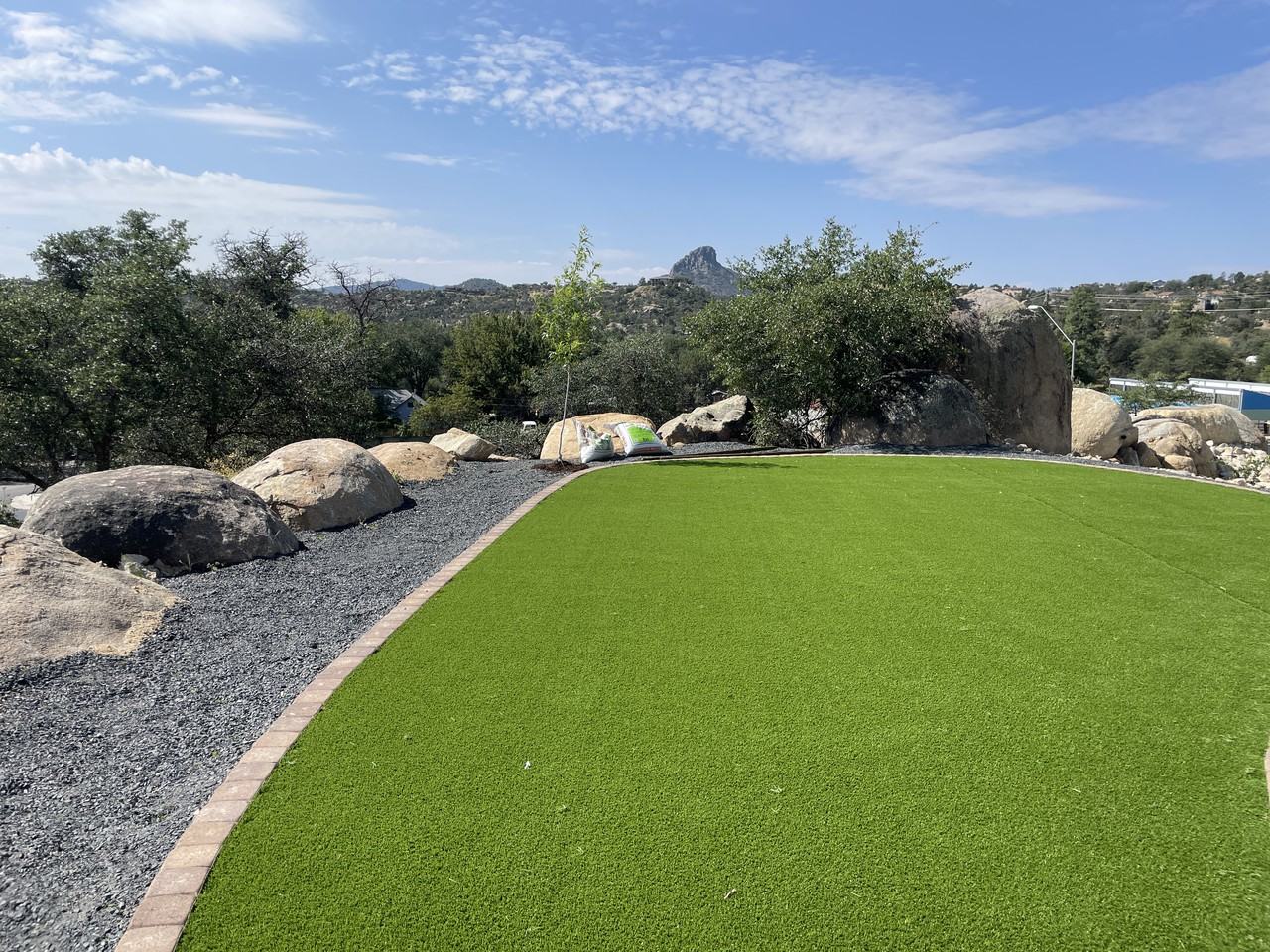 1668 W Iron Springs Rd Bldg - Photo 2 of 2