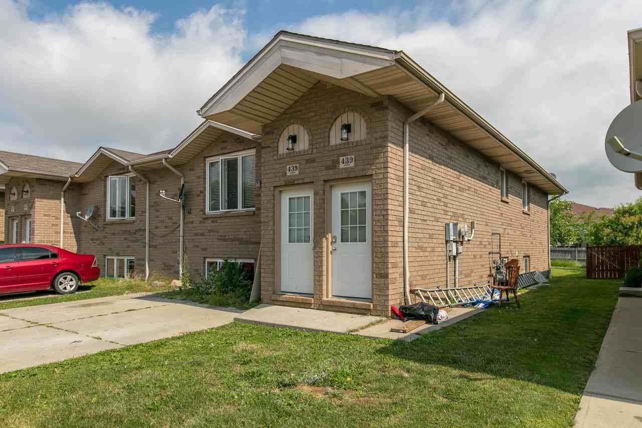 433-435 Oak St E - Photo 2 of 11