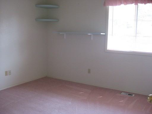 2700 S Hills Dr #1 - Photo 2 of 8