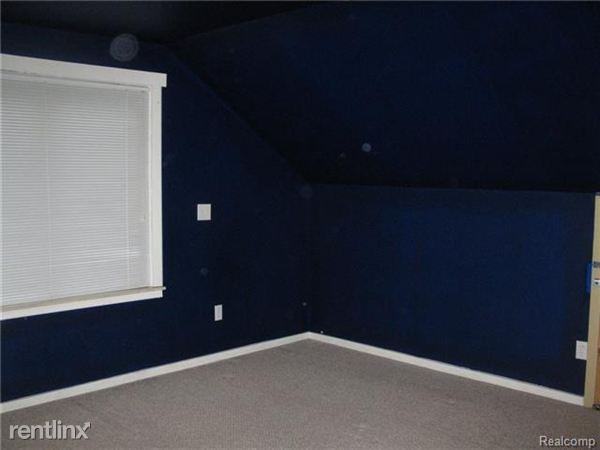 14841 Harrison Ave - Photo 3 of 5