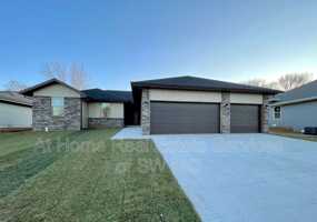 featured image of 3904 W Linwood St
