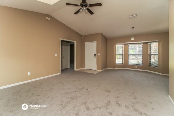 5482 Aeolus Way - Photo 3 of 16