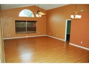 1855 Abbeyridge Dr - Photo 2 of 9