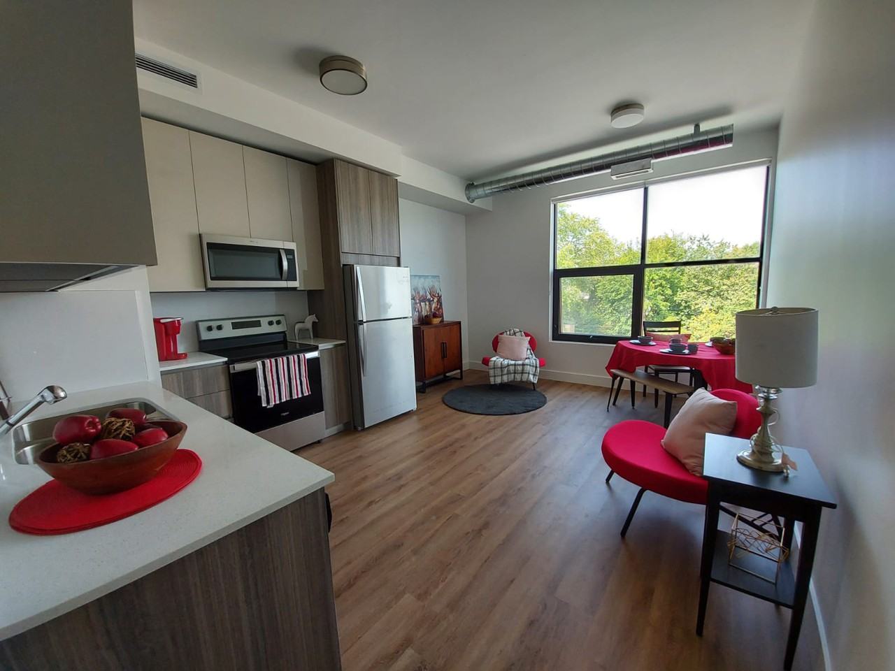 3020 Dundas Street West 203, Toronto, ON M6P 1Z3 1 Bedroom Apartment