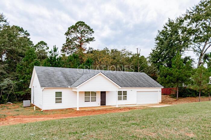 116 Emerald Blvd - Photo 3 of 30