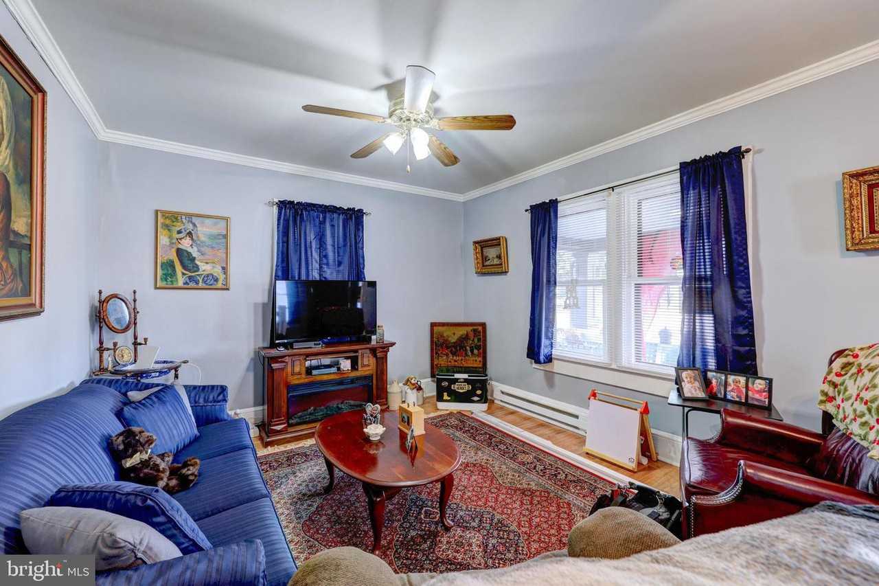 220 Hazel Ave #1 - Photo 7 of 50