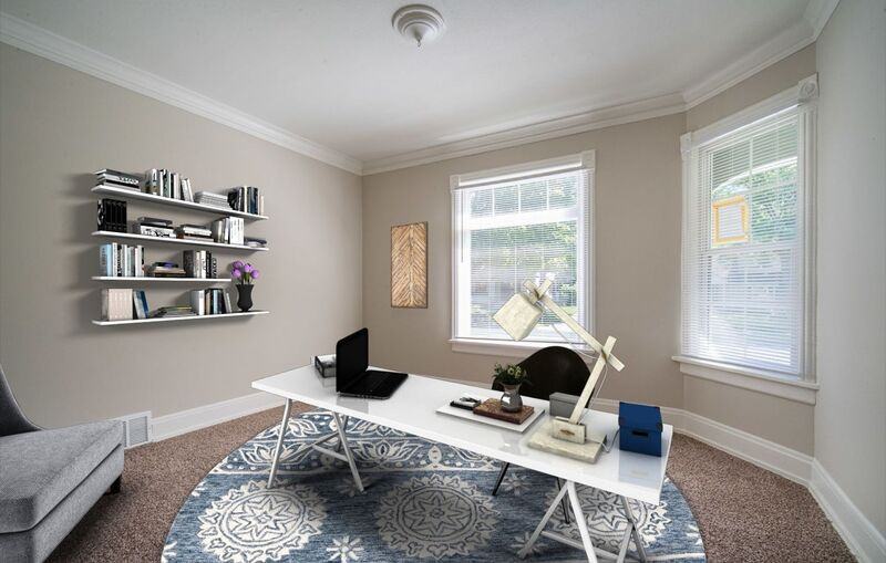 2110 N 8th St - Photo 3 of 18