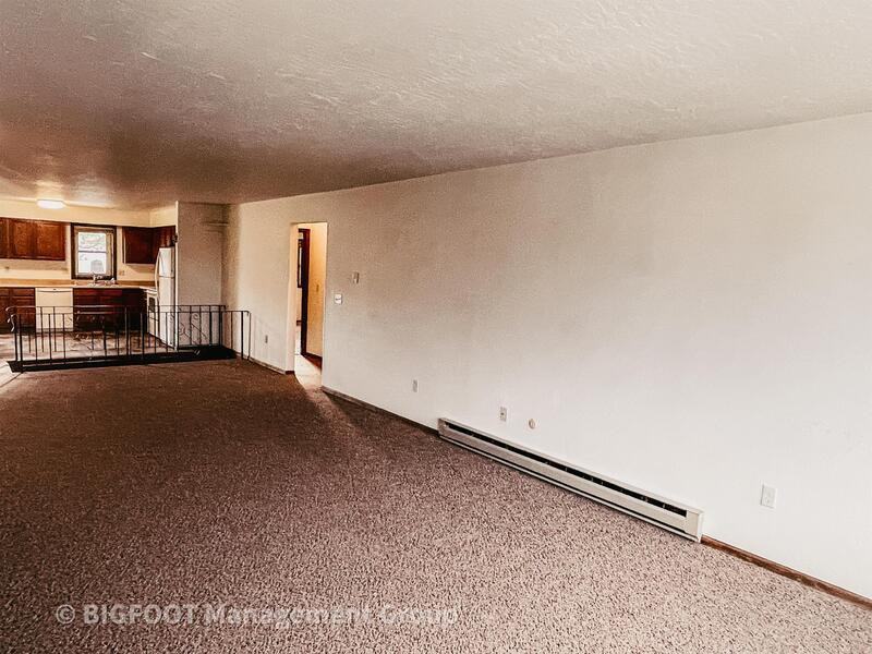 111 Humbolt Loop - Photo 3 of 19