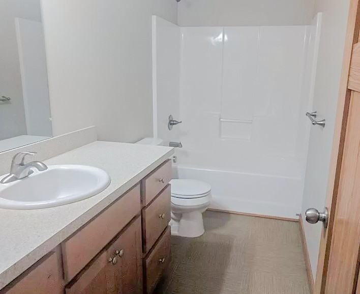 4455 136th Avenue - Photo 5 of 6