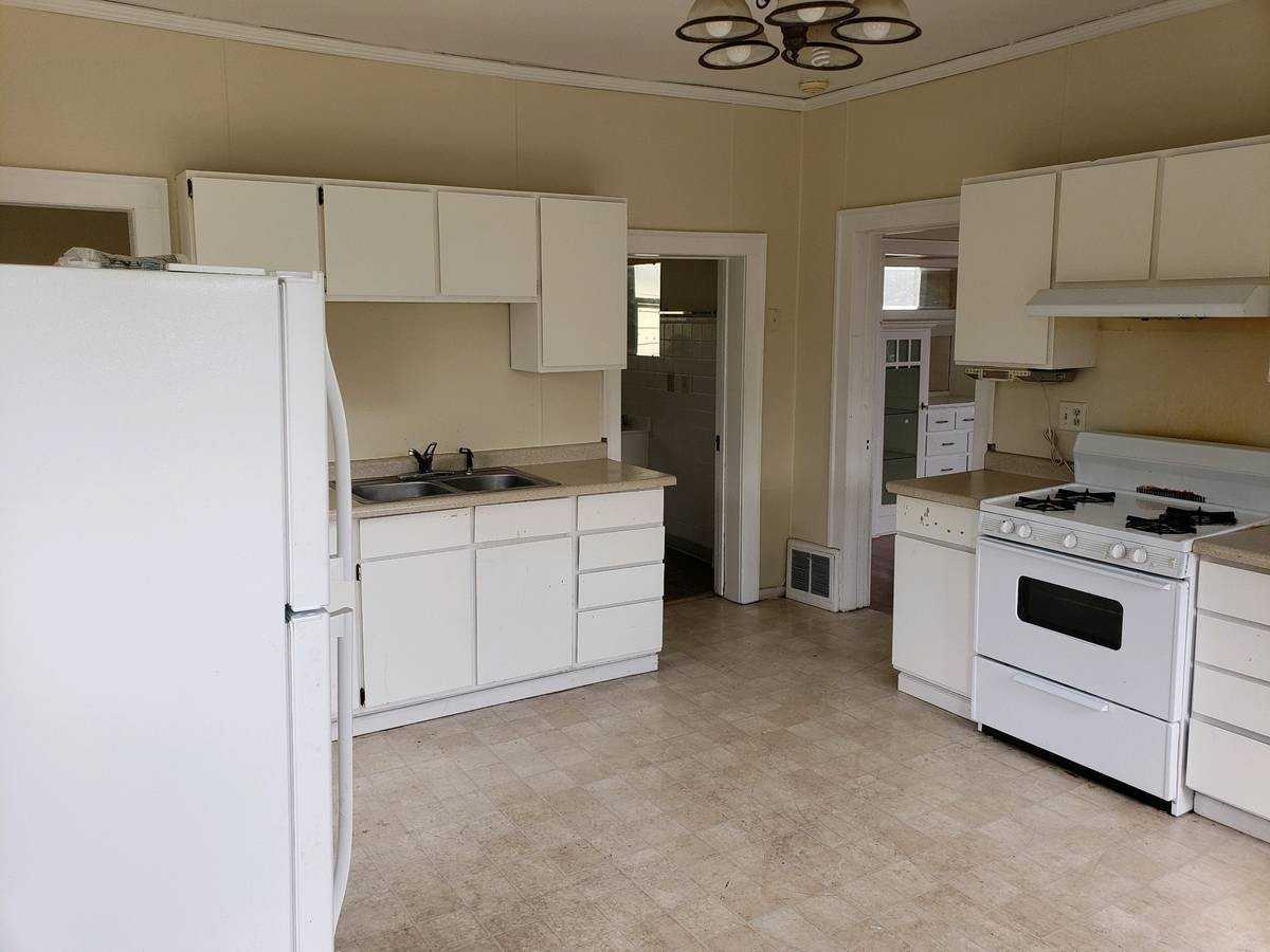 1703 Erie Avenue #1 - Photo 2 of 30