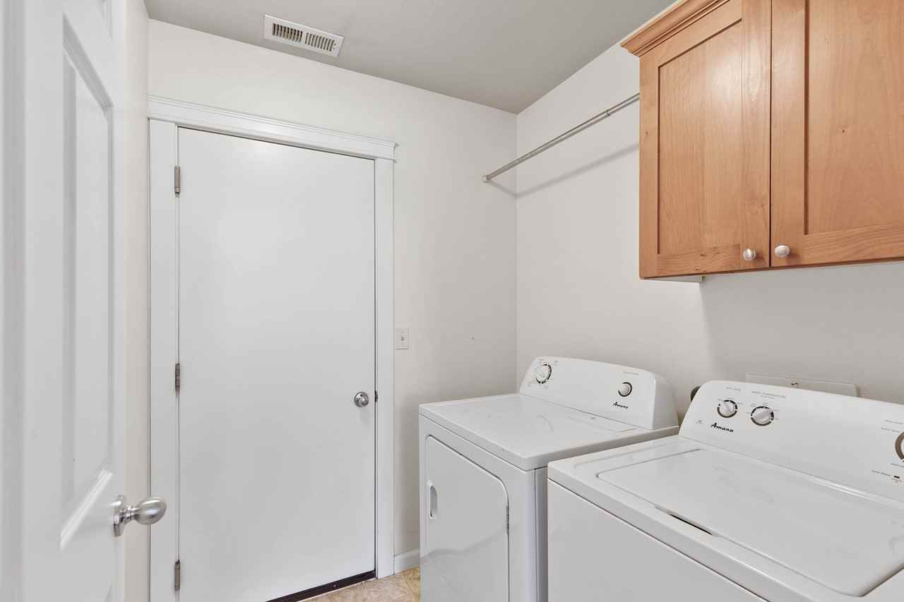 1920 N Cavalier Rd #1 - Photo 4 of 24