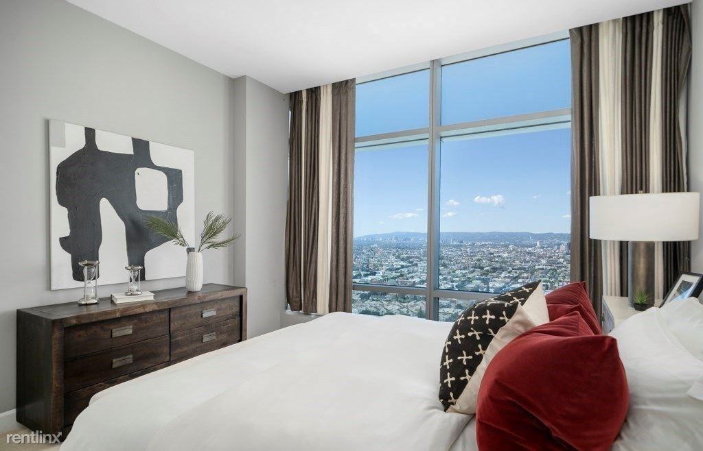 120 32nd St - Photo 2 of 13