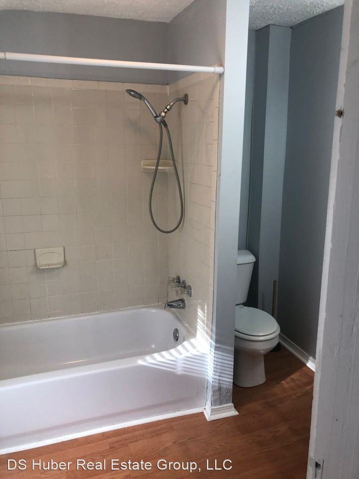 130 Clifford St - Photo 2 of 26