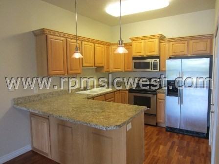 1174 E 3300 S #418 - Photo 3 of 8