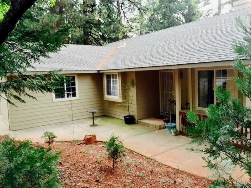 27022 Skyview Ct - Photo 2 of 8