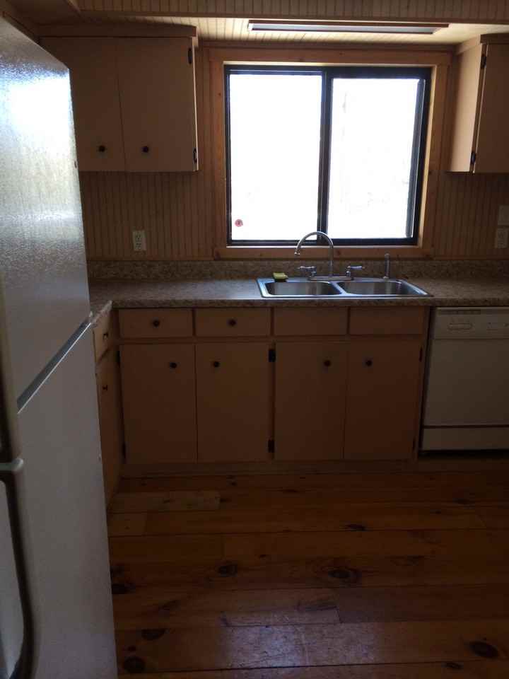 2184 Mosser Rd - Photo 3 of 13