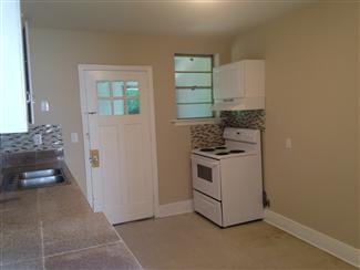 1015 Munsen Spring Dr - Photo 2 of 6