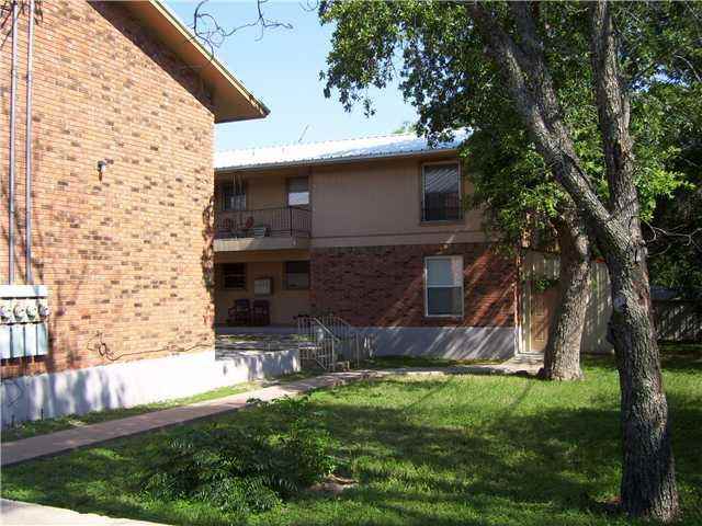 210 N Vandeveer St - Photo 3 of 6