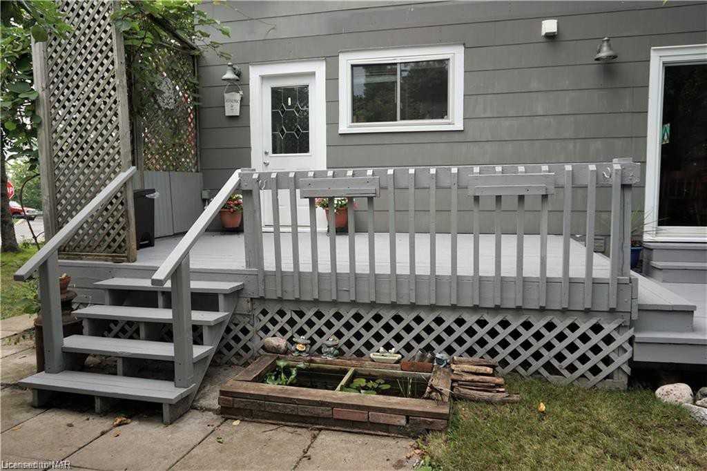 17 Riverside Dr - Photo 3 of 30