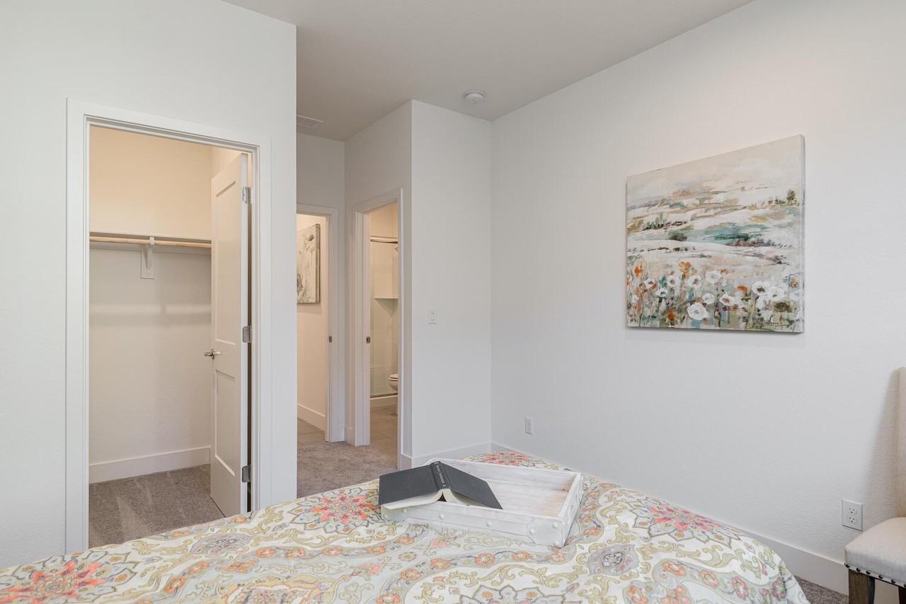 10431 Arnado St #1 - Photo 5 of 23