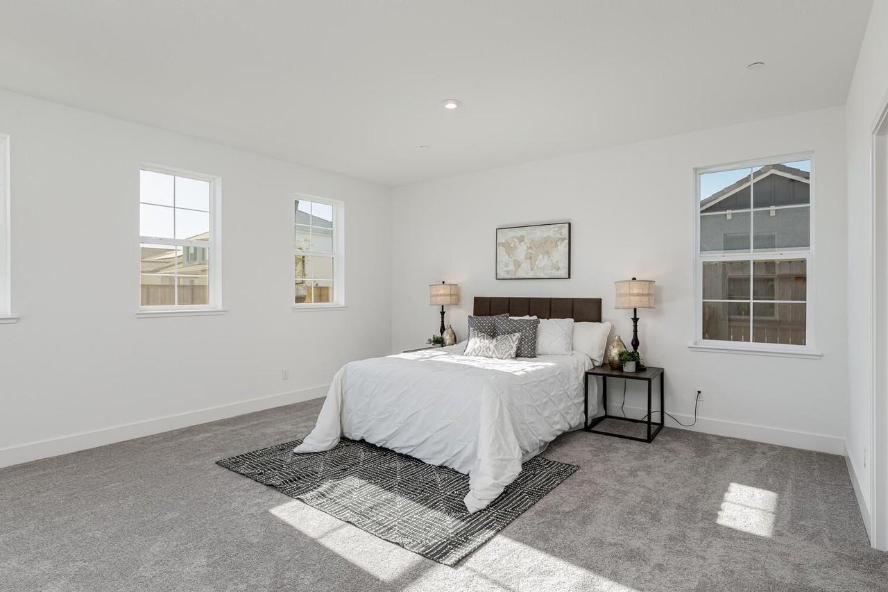 10431 Arnado St #1 - Photo 6 of 23