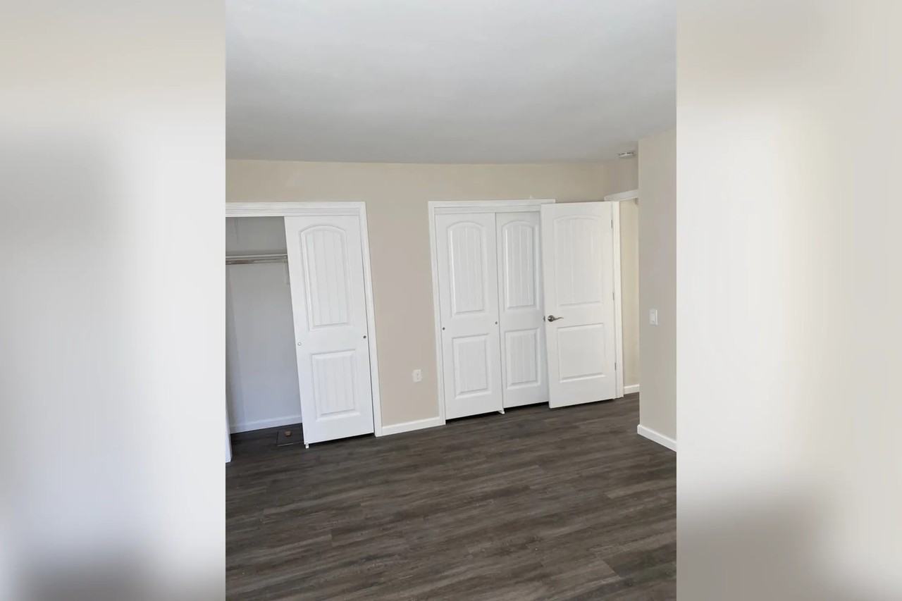 6 Jobson Ct - Photo 3 of 10