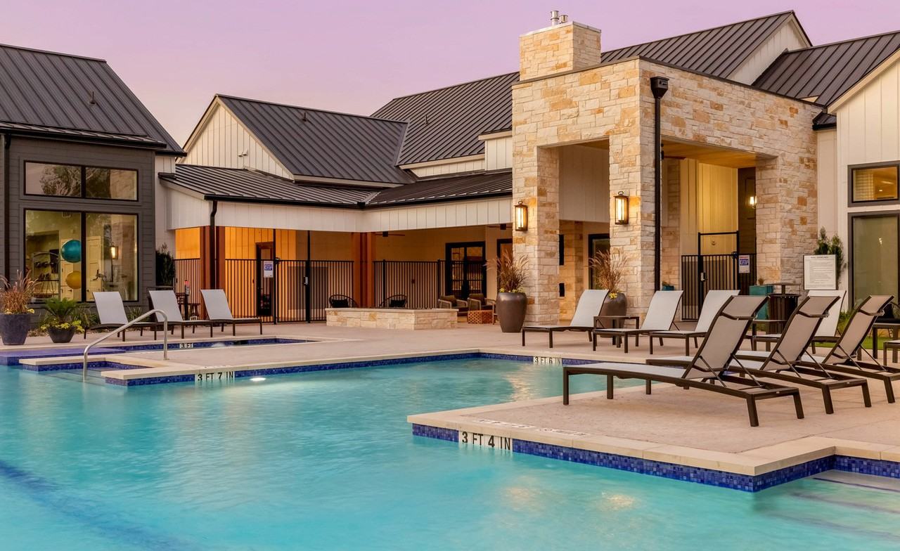 East Vue Ranch Apartments - Photo 3 of 48